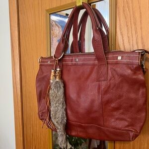 Elegant Red Leather Crossbody Bag